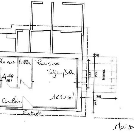 Aux Fleurs 度假居 *