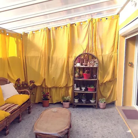 Aux Fleurs 阿热莫