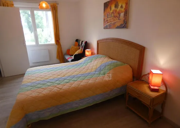 Aux Fleurs 度假居 阿热莫